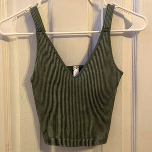 Dark green ribbed crop top